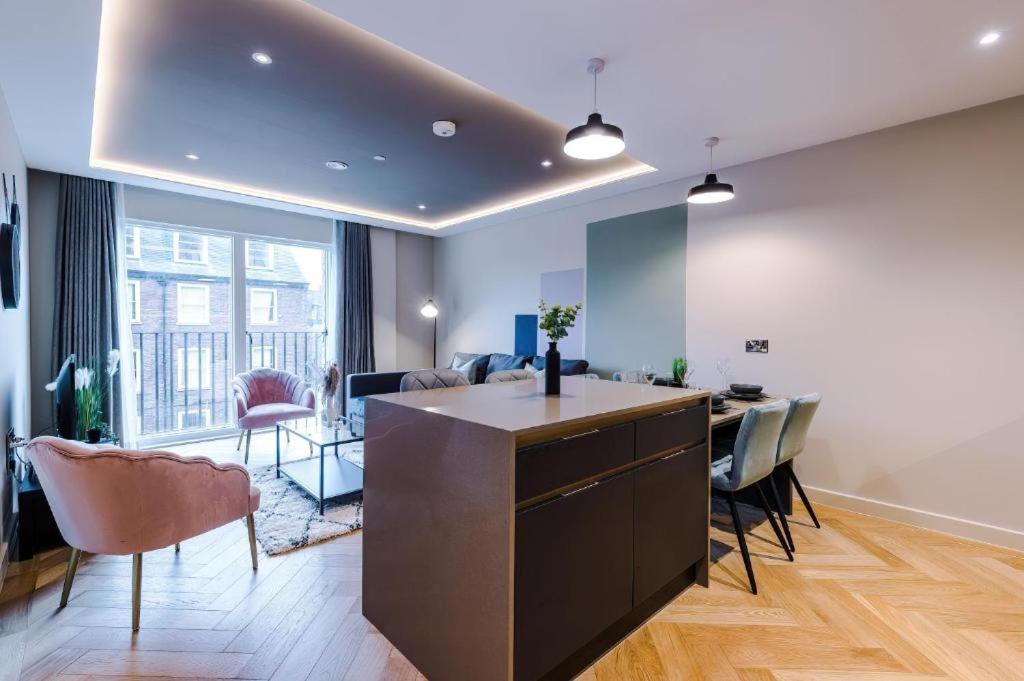 Exquisite Central York Abode Sleeps 6! Buitenkant foto